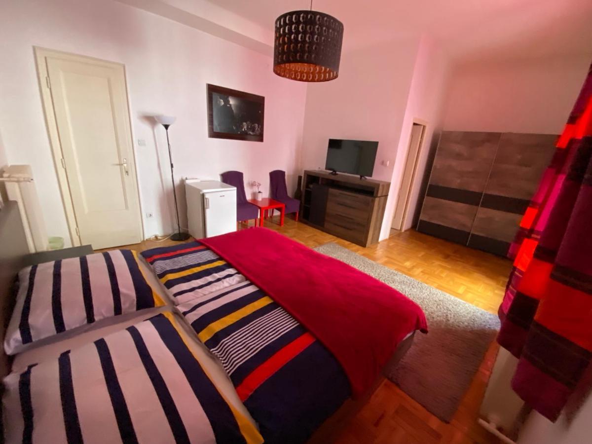 Come & Stay Apartments And Rooms City Center Budapest Bagian luar foto