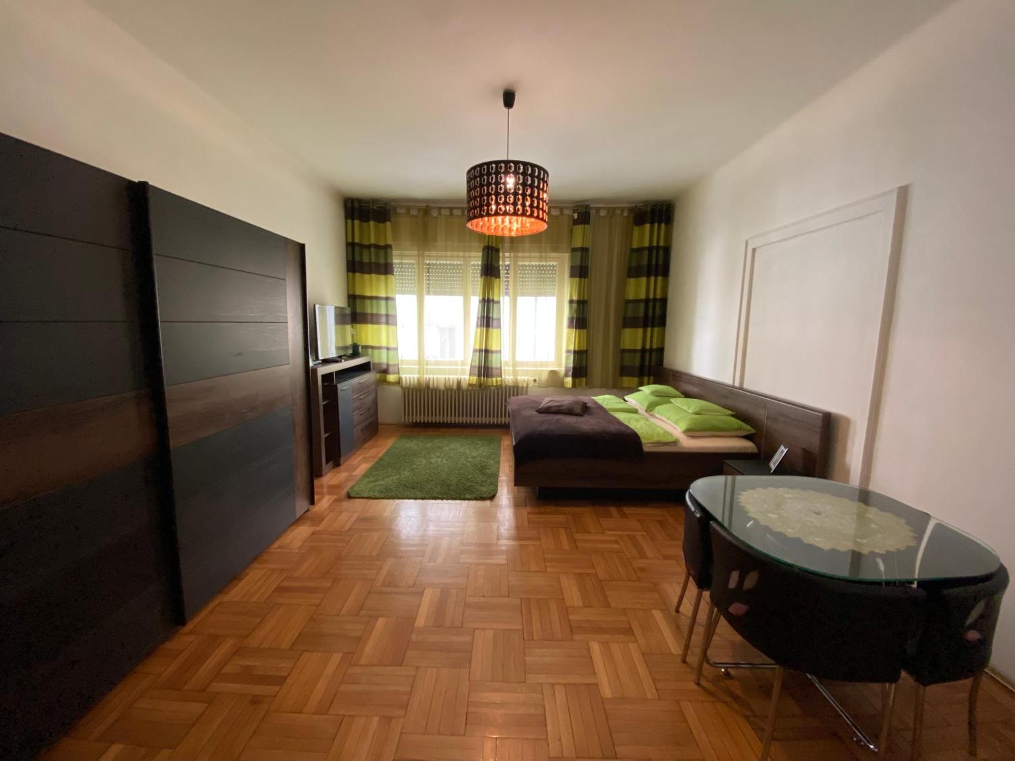 Come & Stay Apartments And Rooms City Center Budapest Bagian luar foto