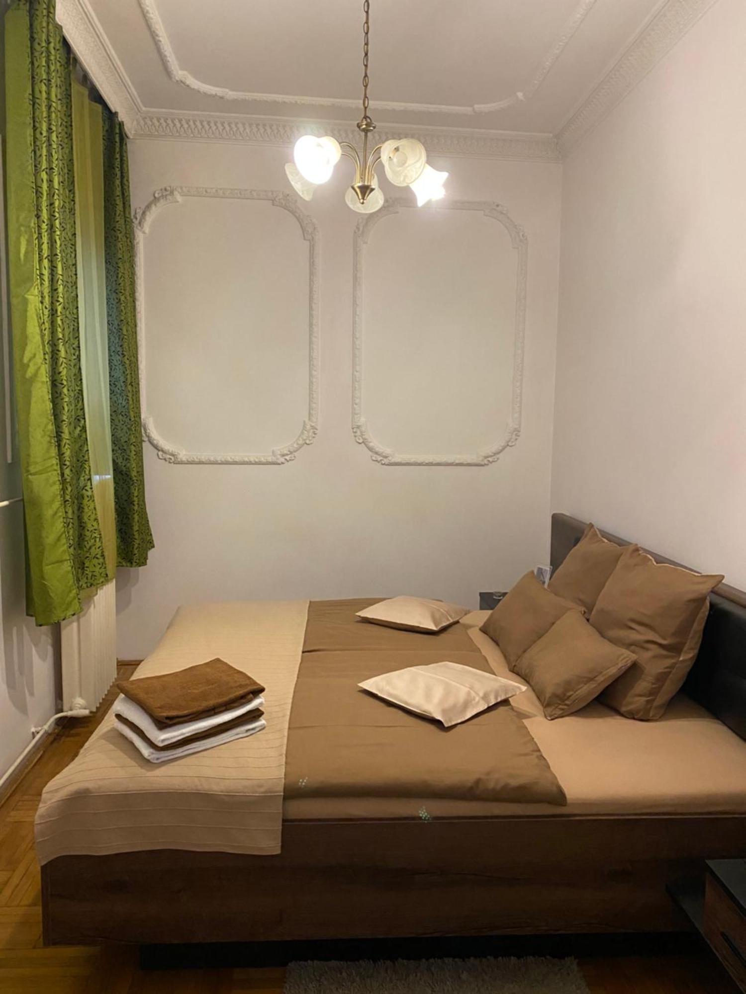 Come & Stay Apartments And Rooms City Center Budapest Bagian luar foto