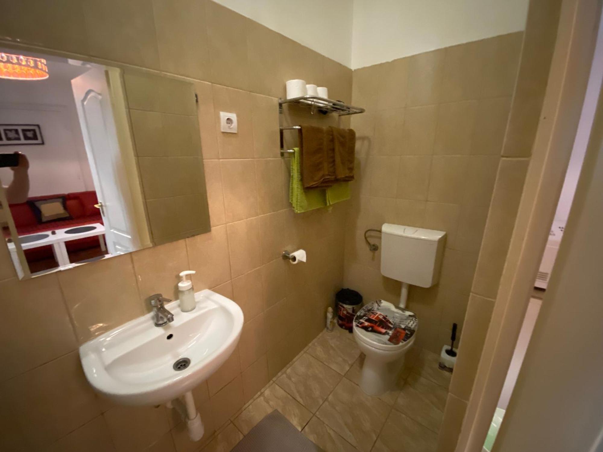Come & Stay Apartments And Rooms City Center Budapest Bagian luar foto