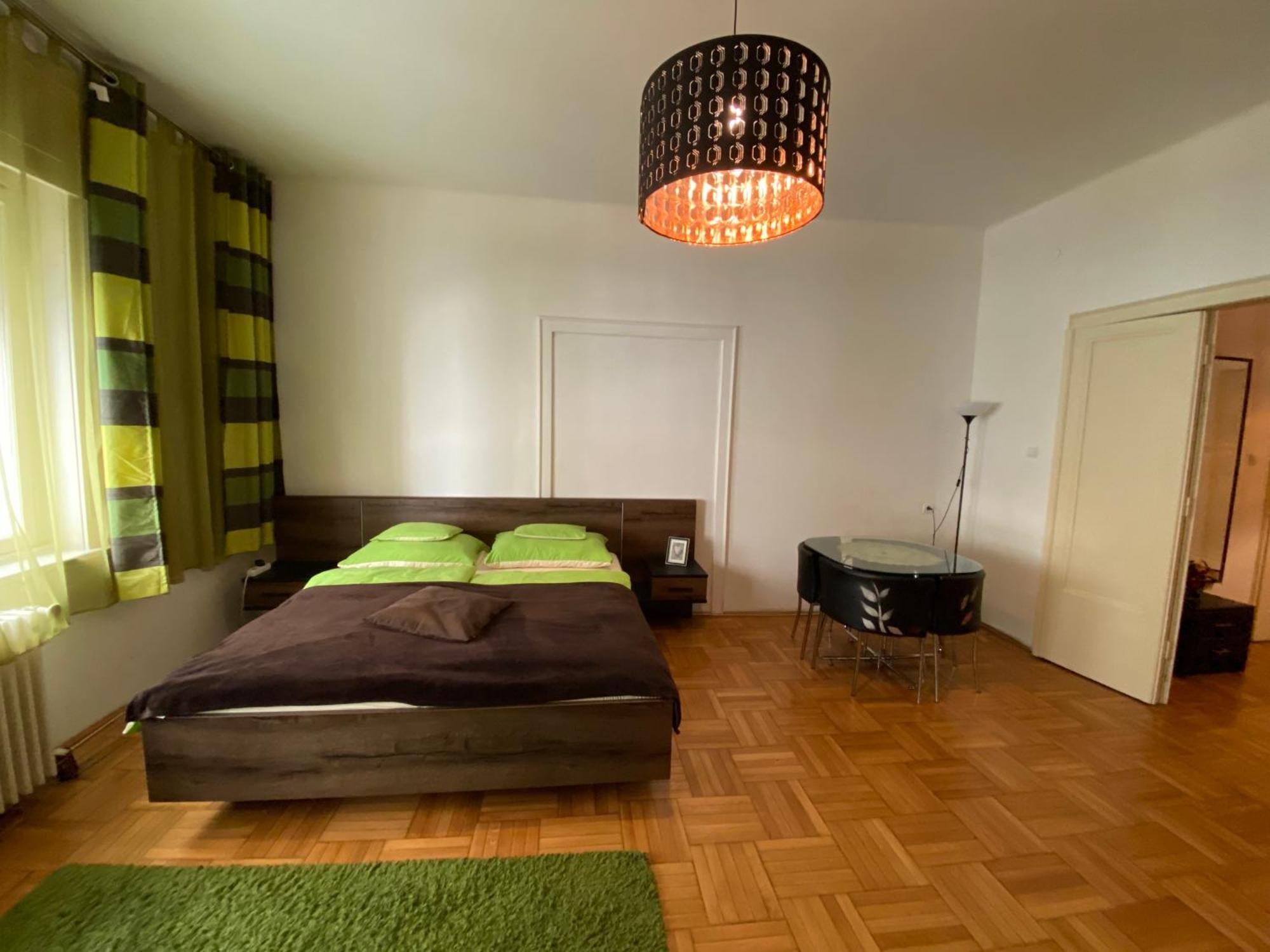Come & Stay Apartments And Rooms City Center Budapest Bagian luar foto