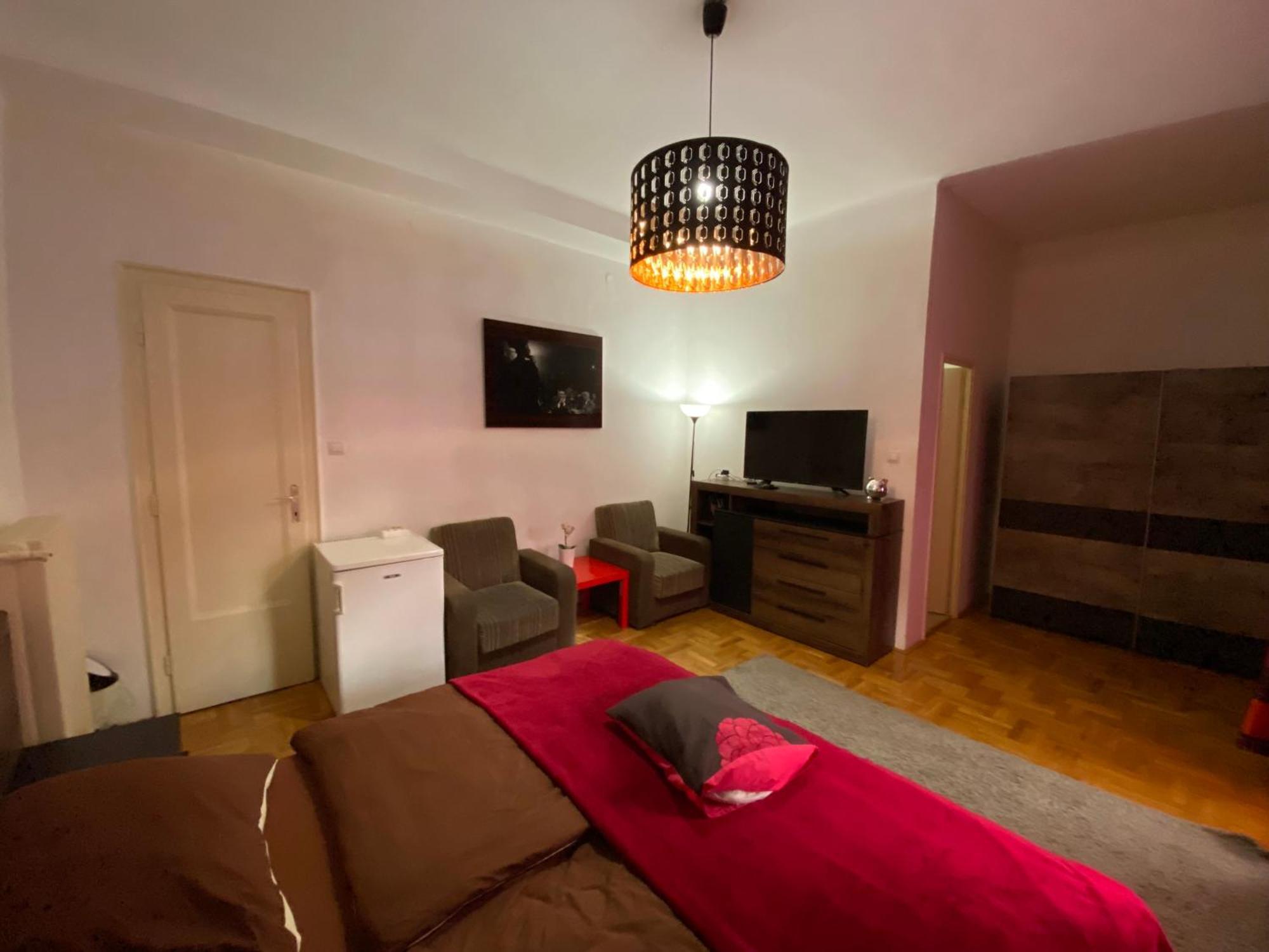 Come & Stay Apartments And Rooms City Center Budapest Bagian luar foto