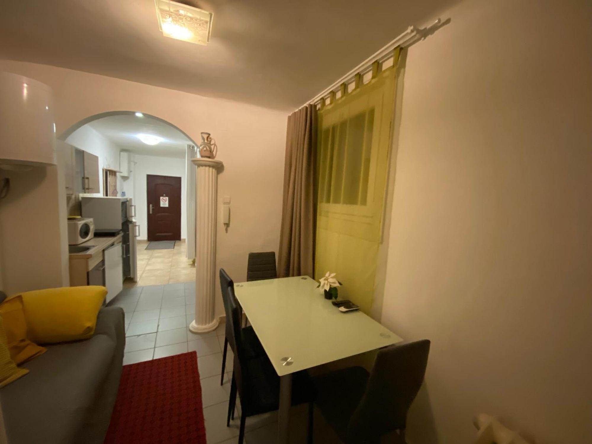 Come & Stay Apartments And Rooms City Center Budapest Bagian luar foto